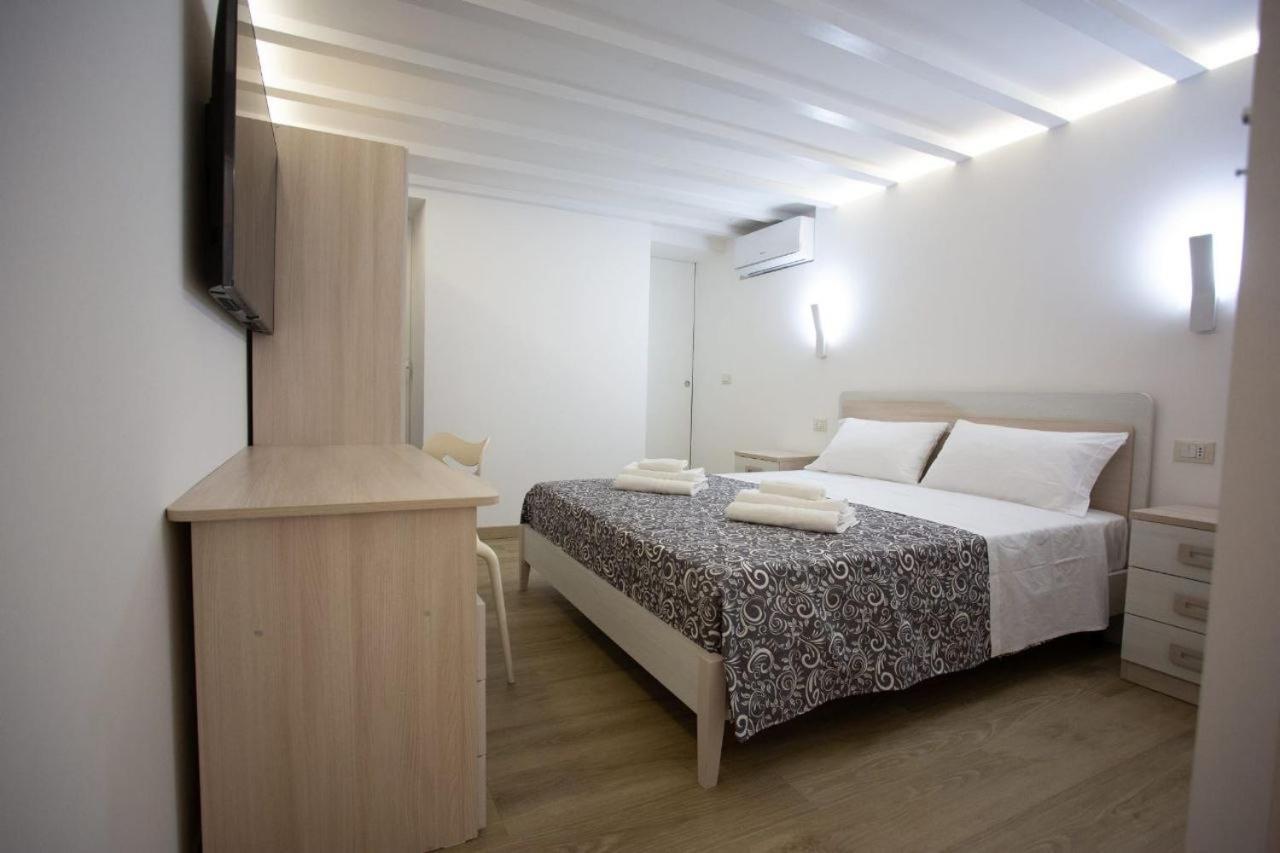 Francesco'S Home Palermo Luaran gambar